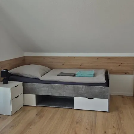 Helle Ferienwohnung Auf 80 Qm Niederdorla